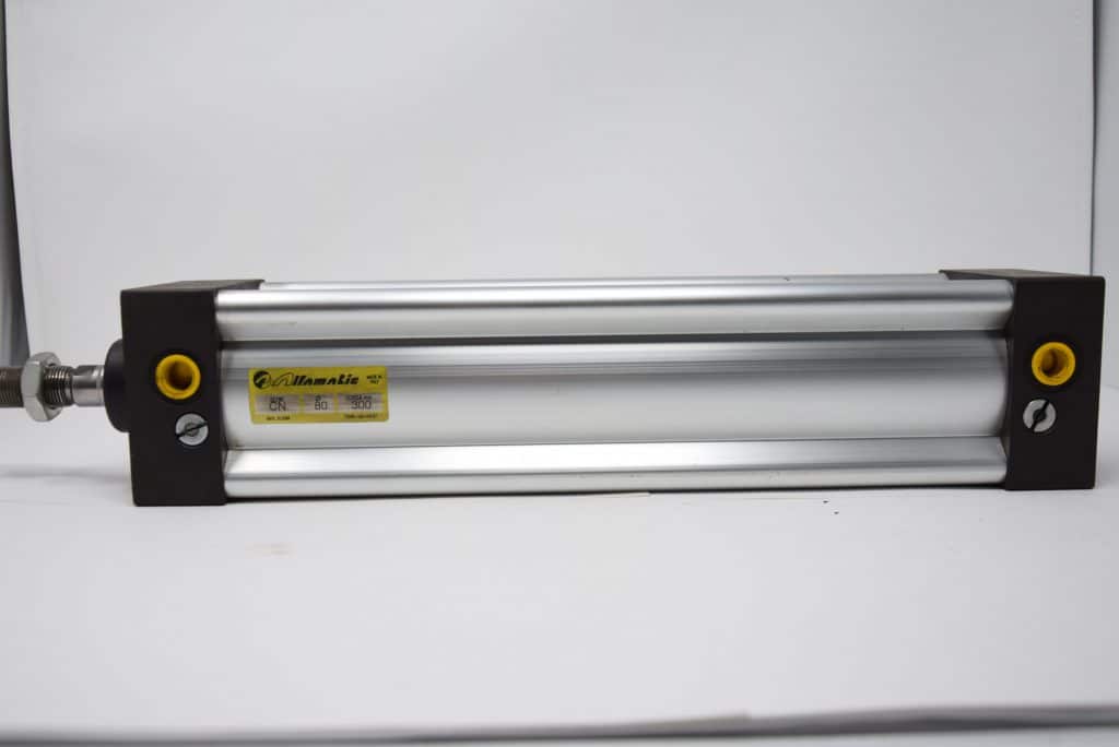 Cilindro Pneumatico doppio effetto CNOMO d.80 corsa 300 tipo CN80300