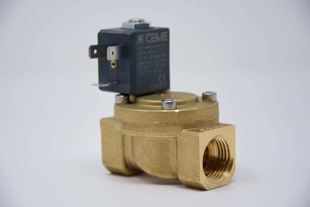 8514NN120SA02 Elettrovalvola CEME NC G.1/2" per acqua/aria/olio 24VDC tenute in NBR con connettore DIN43650B