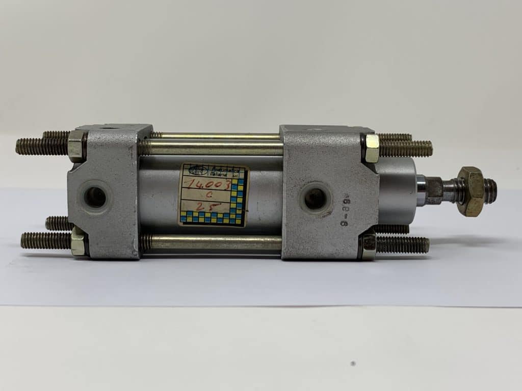 Cilindro Pneumatico doppio effetto CNOMO d.32 corsa 25 tipo 14003-25