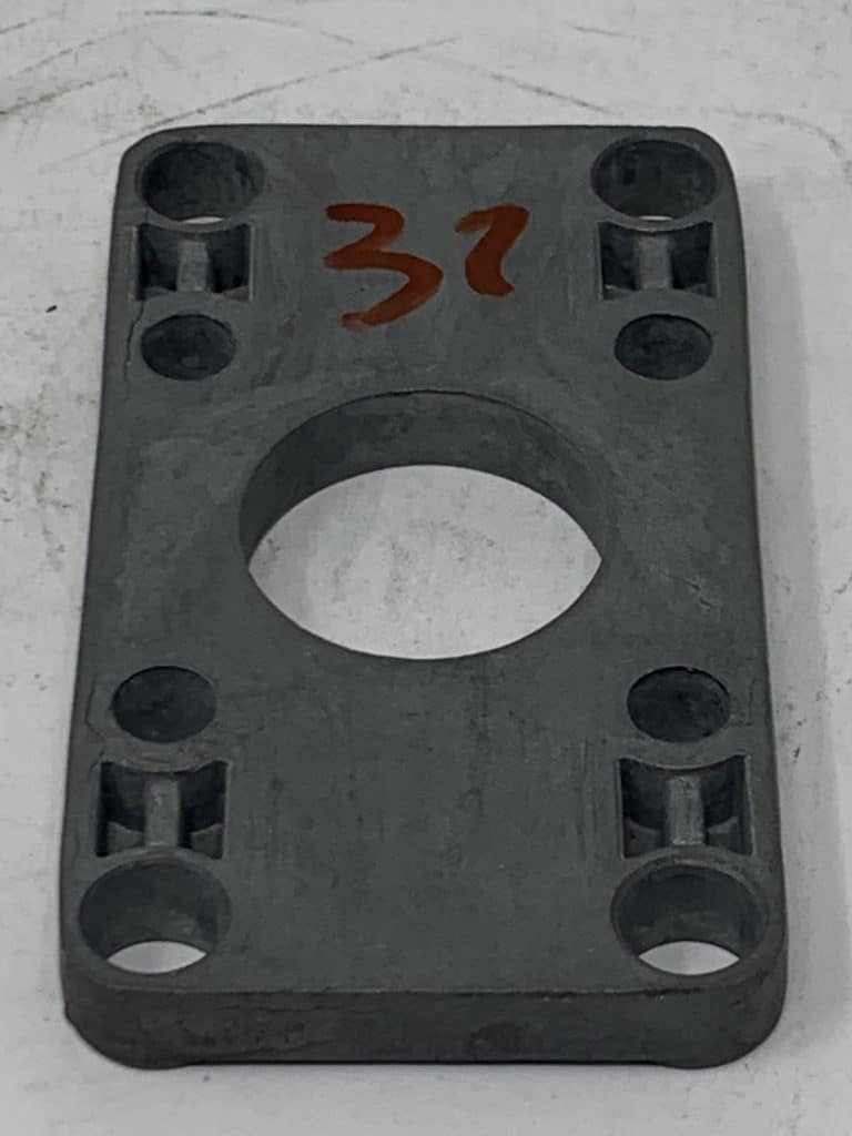 Flangia anteriore / posteriore CNOMO tipo 00103 per cilindro diam. 32
