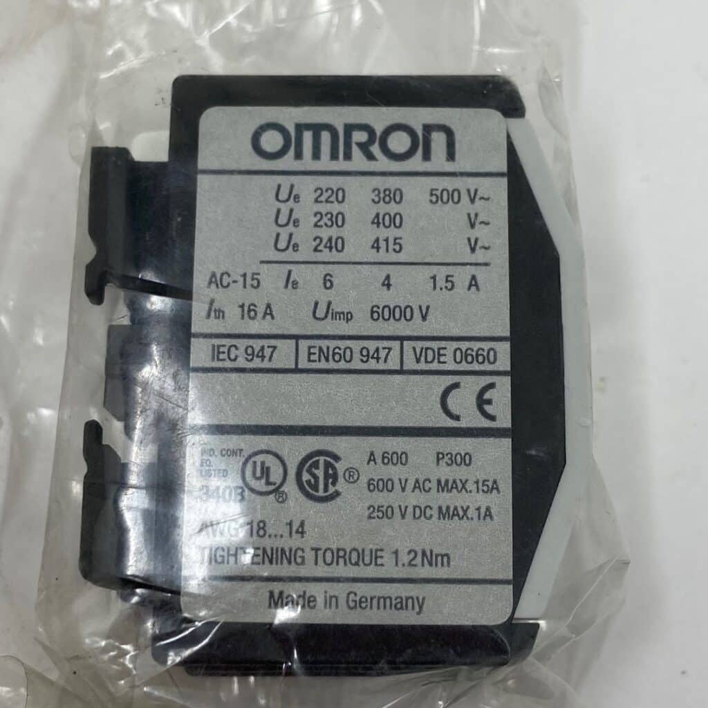 OMRON J73K-B-02 Contattore per motori da 4- 500 kW per commutazione carico normale e pesante